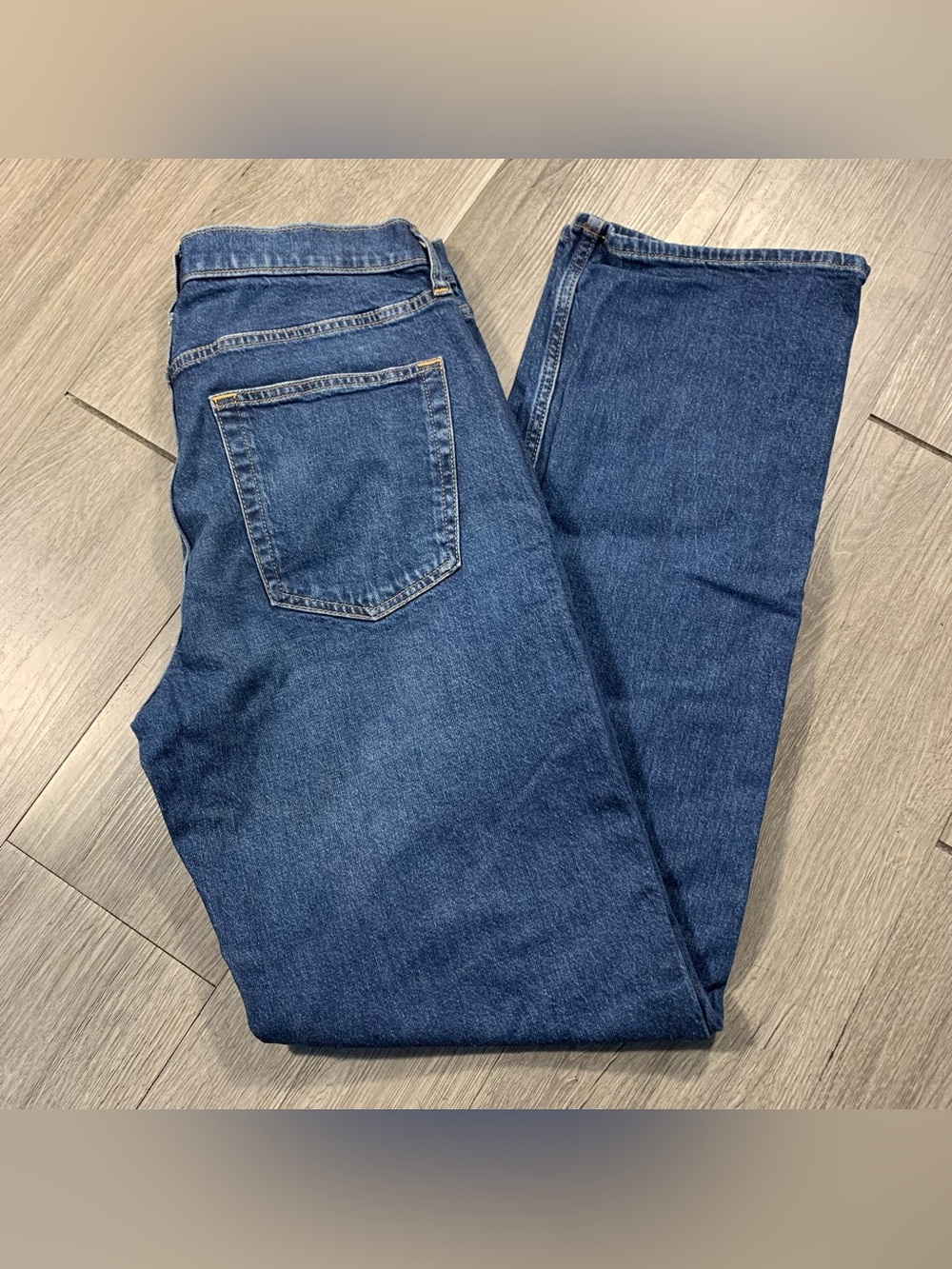 GAP 90’s Loose Mid-Rise Medium Wash Stretch Jeans size 28